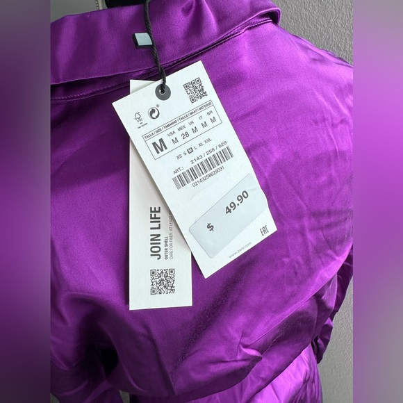 NWT Zara woman’s purple pleated Blouse size M holiday outfit - Picture 3 of 4